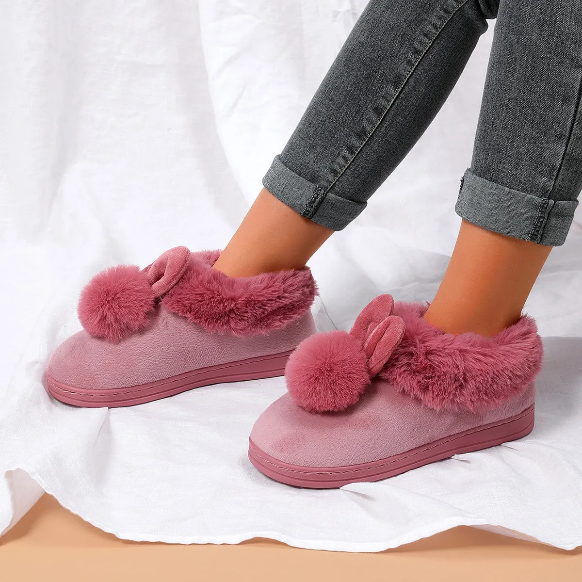 Womens Adorable Rabbit Fur Slippers - Soft & Cozy Indoor footwear with Non-Slip Soles for Ultimate Comfort and Cuteness